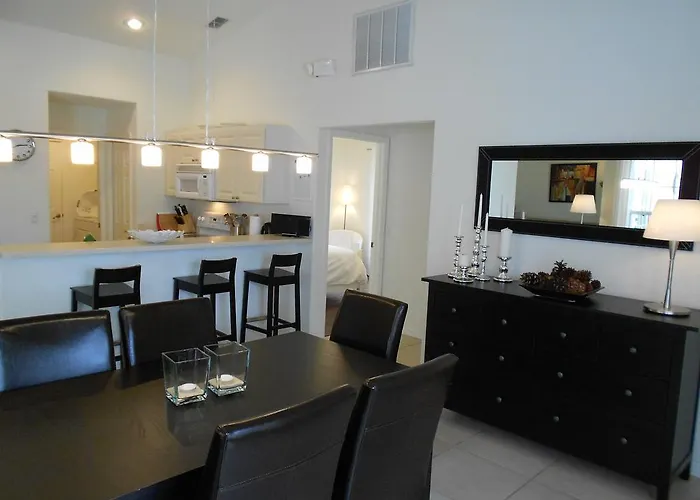 Lakeside Vacation Villa By Golf Resort Inverness