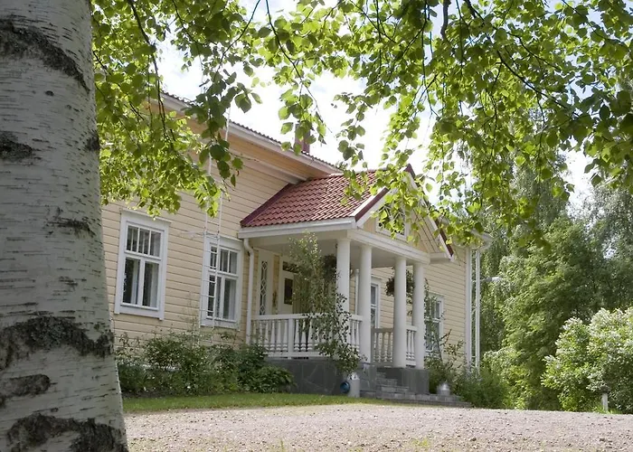 Kaukalinna
