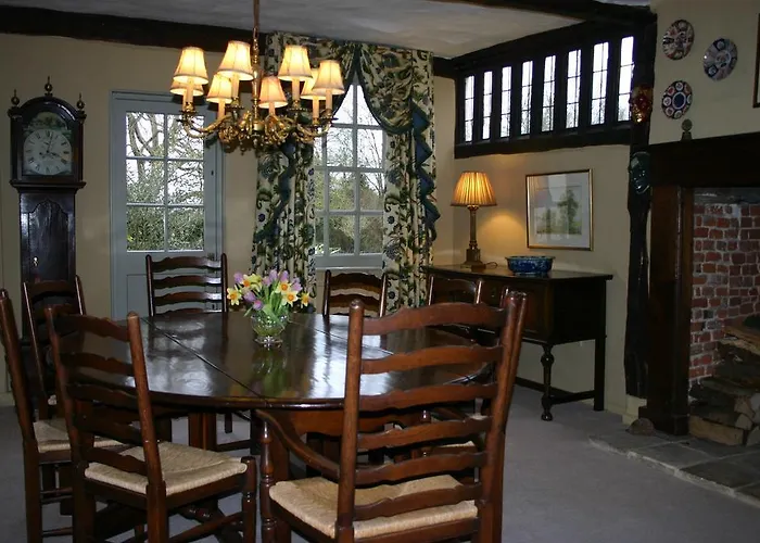 Stoke By Nayland B&B Poplars Farmhouse