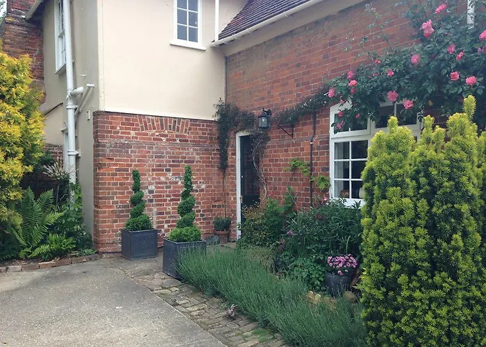 Stoke By Nayland B&B Poplars Farmhouse