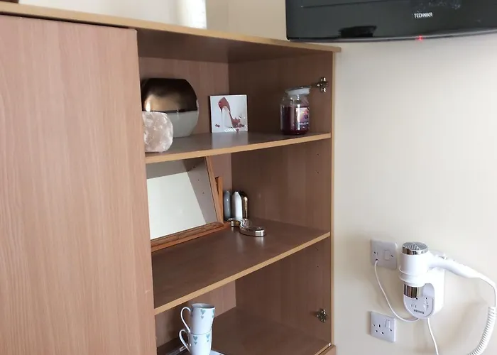 Rudan Guest House Ab53 6Uq