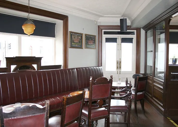 Jbs Bar & Guest Accommodation
