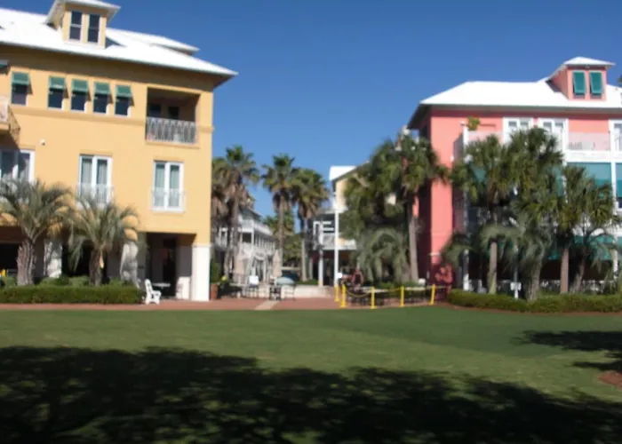4 star hotel: Carillon Beach Resort Inn