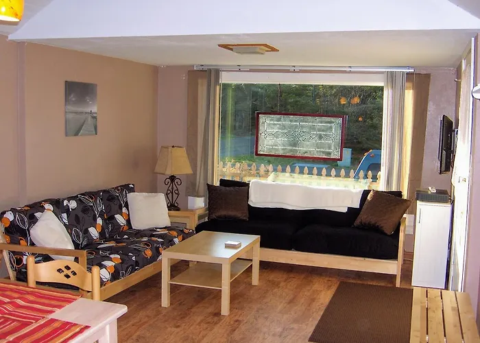 Historic 1920S Cabin