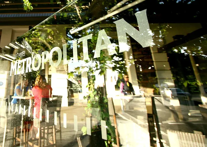 Beach hotel: Hotel Metropolitan