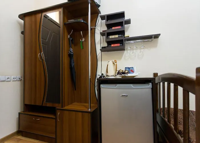 Gis Guest House