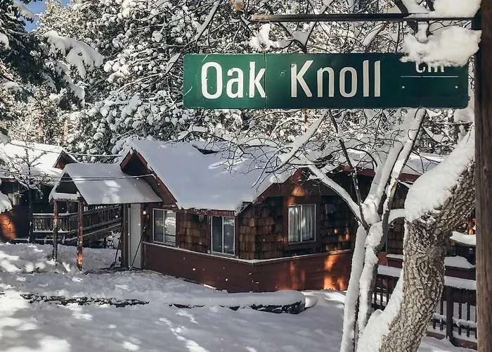 Oak Knoll Lodge