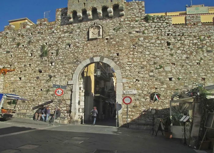 Hotel: Bed & Breakfast La Rocca