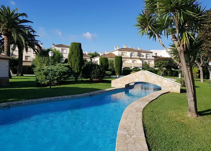 Hotel cerca del colegio: JAVEA - La Isla