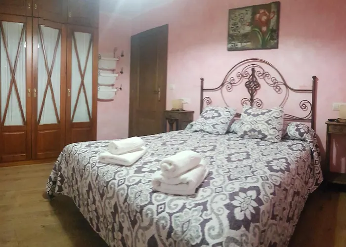 Casa De Aldea Collera