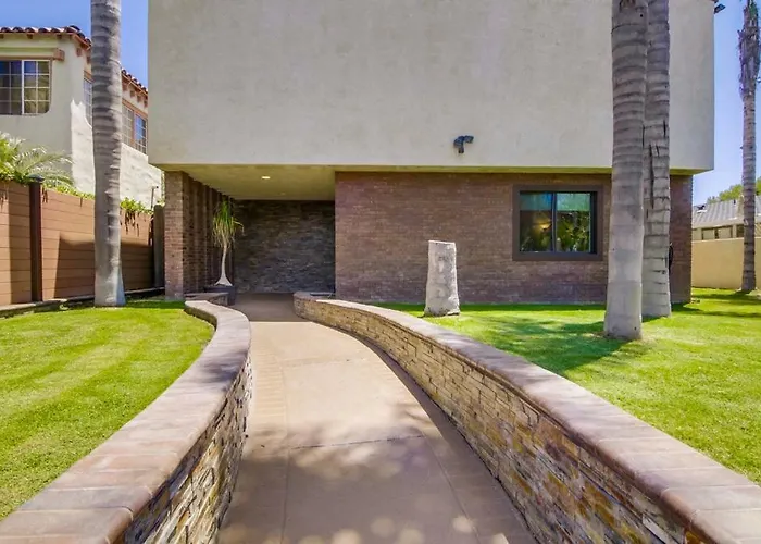 Pacific Beach Mansion