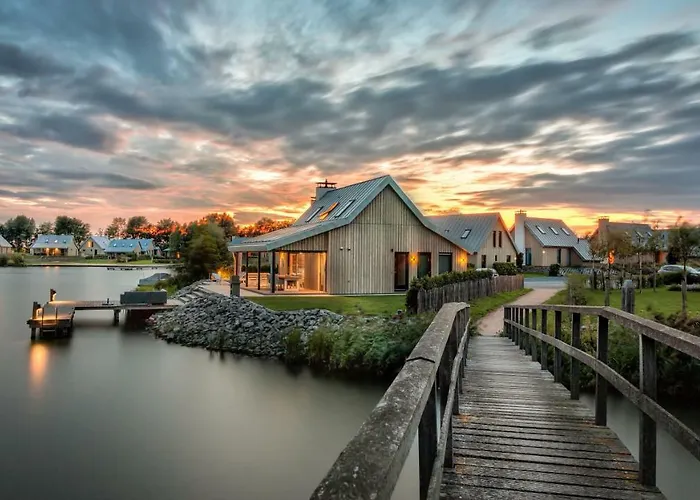 Waterrijk Oesterdam Resort Villas Tholen
