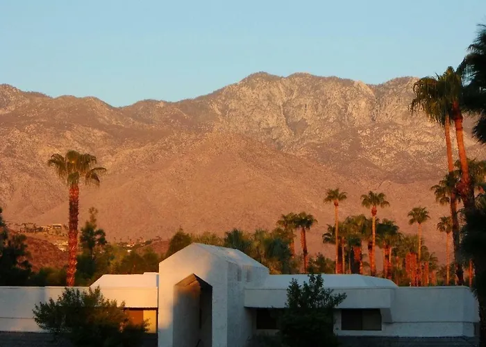 Palm Canyon Villas