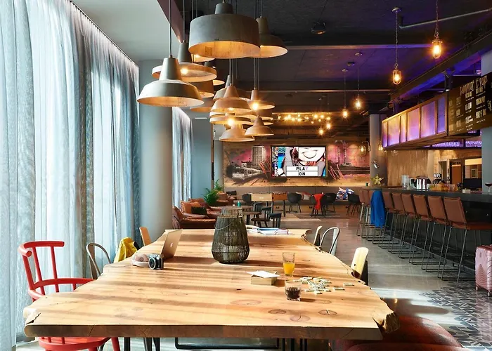 Moxy City
