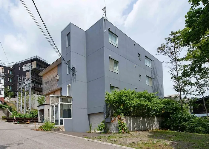 Vacation rental: Sakura Apartments