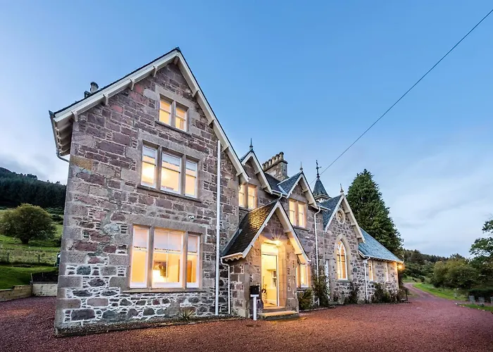 The Old Manse, Loch Ness