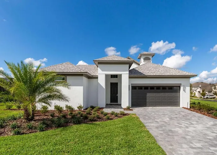 Paradise At Providence - Exclusive 4 Bed Pool Home