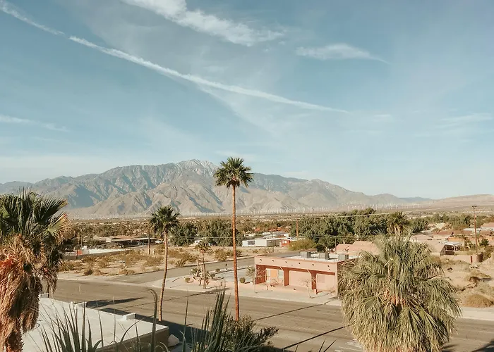 Villa Alexander On Bedford By Acme House Company Palm Springs